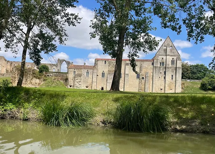 Maison De Vacances Familiale Au Coeur Du Marais Poitevin